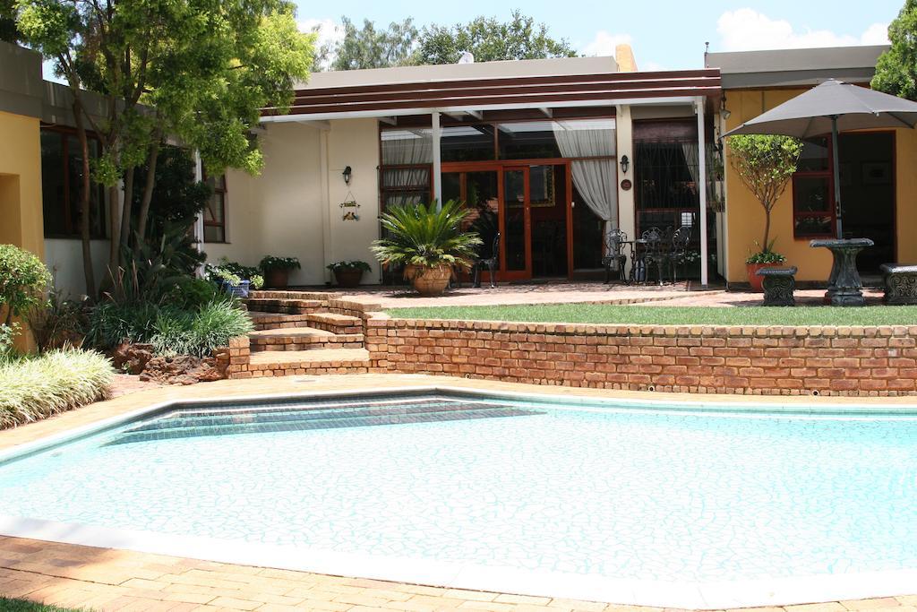 Jubilee Lodge Guest House Joanesburgo Exterior foto