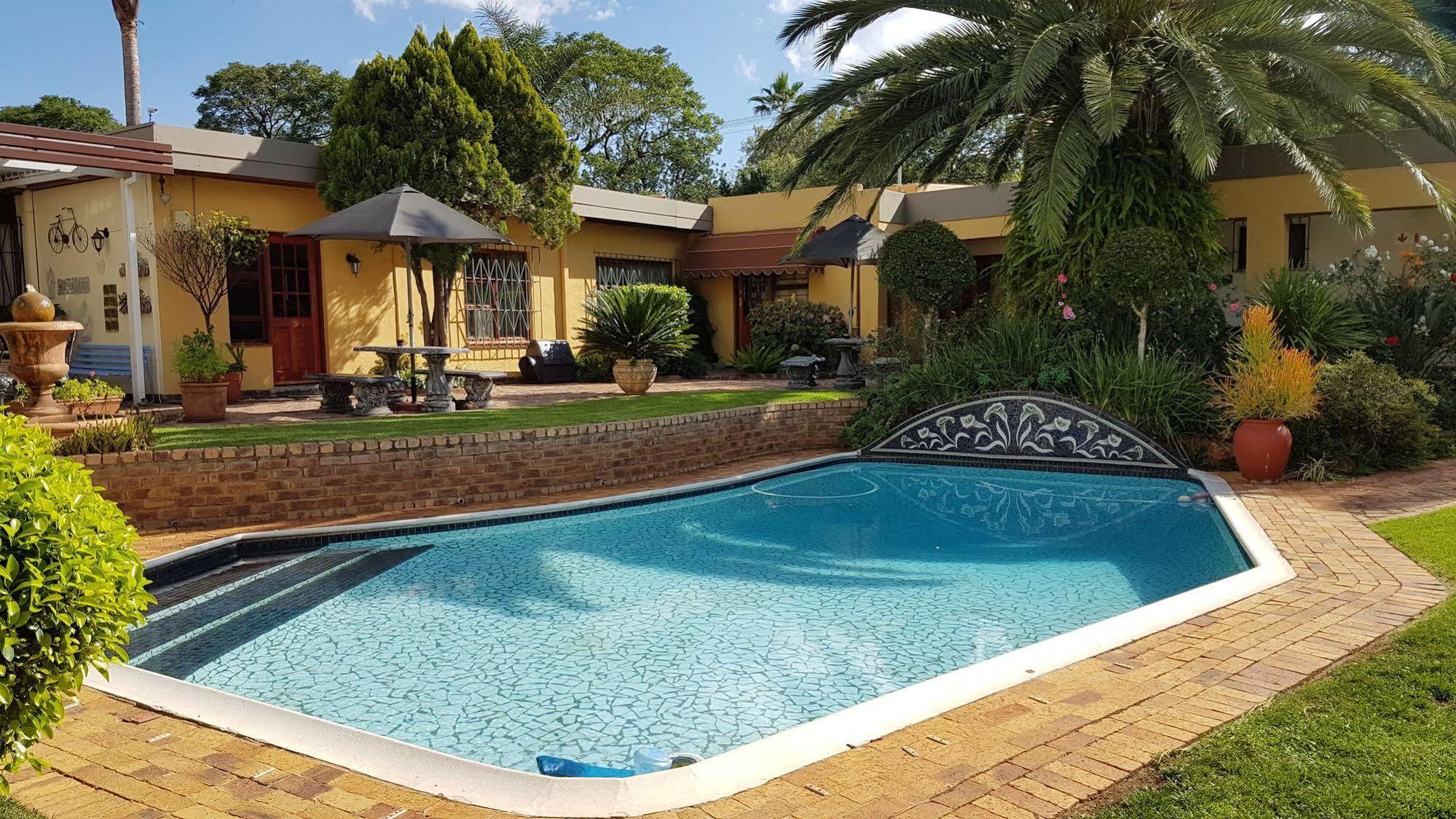 Jubilee Lodge Guest House Joanesburgo Exterior foto