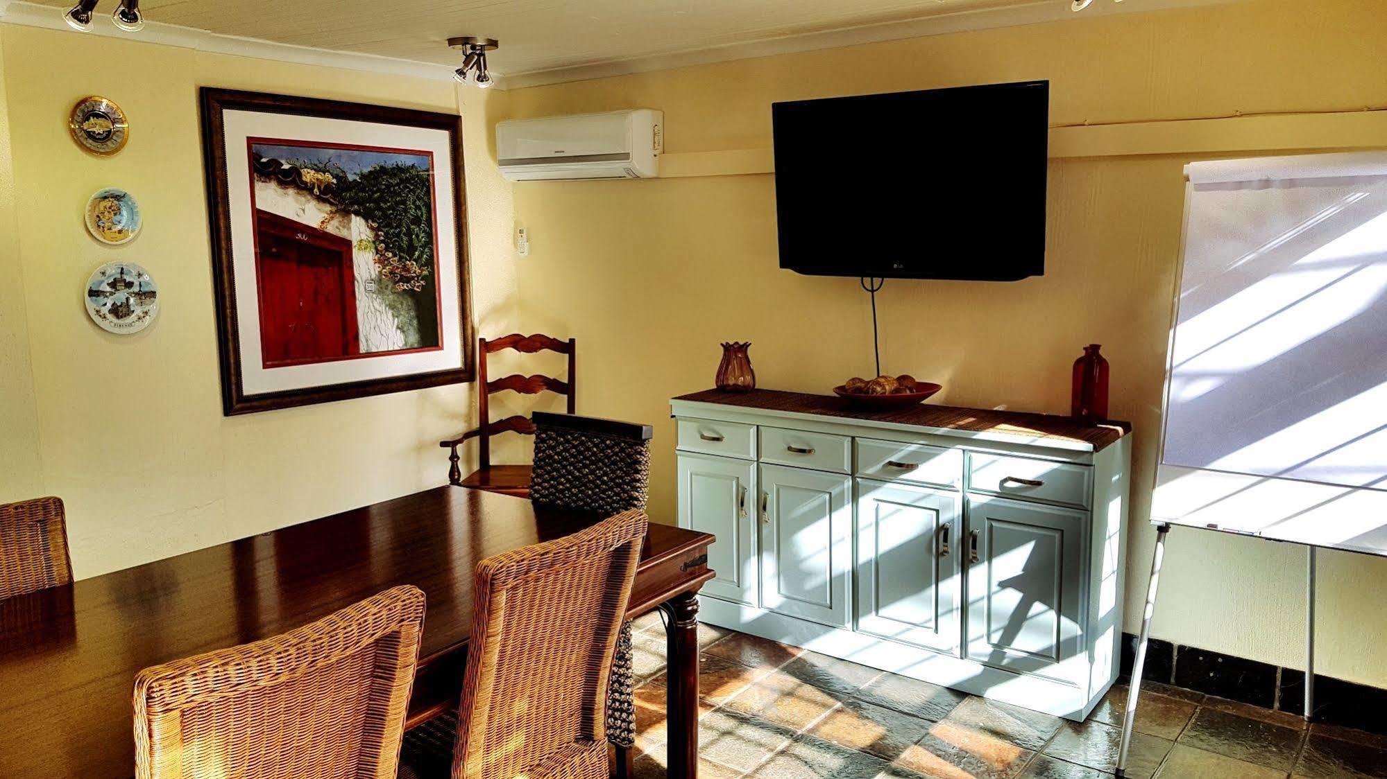 Jubilee Lodge Guest House Joanesburgo Exterior foto